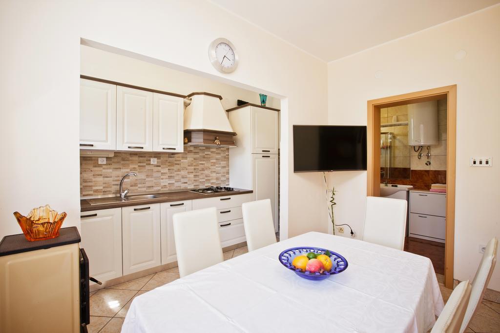 Villa Stana Vinišće Zewnętrze zdjęcie