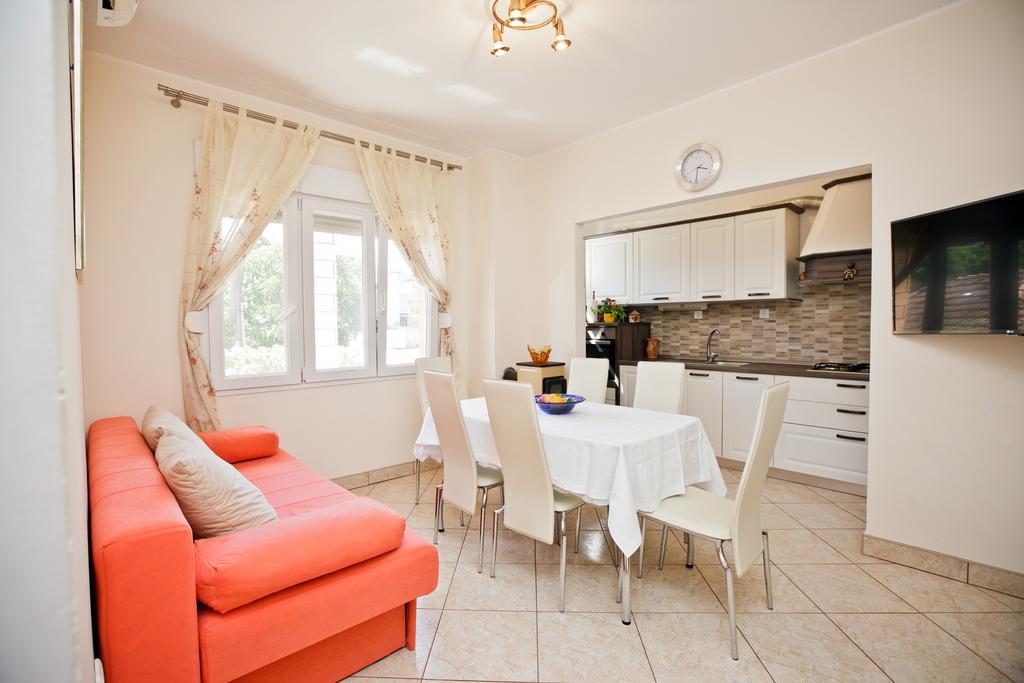 Villa Stana Vinišće Zewnętrze zdjęcie