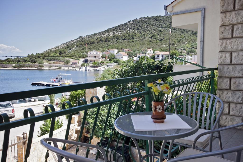 Villa Stana Vinišće Zewnętrze zdjęcie